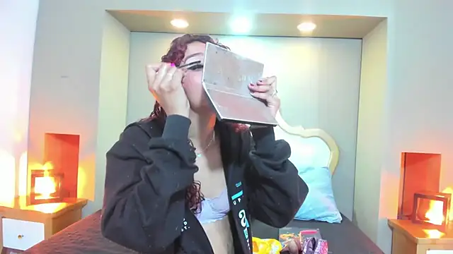 AteneaGreyy online show from 22, 10, 2025