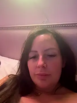 nightingale27 online show from 17, 9, 2025