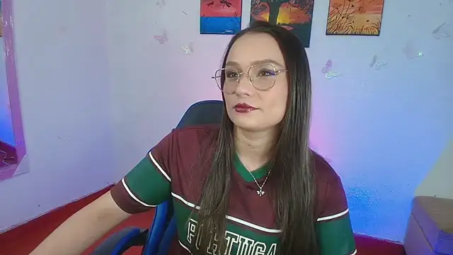 Snapshot of danna_888 chatting on 18, 7, 2026 danna 888 online show from 18, 7, 2026