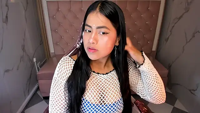 Victoria b  online show from 15, 10, 2025