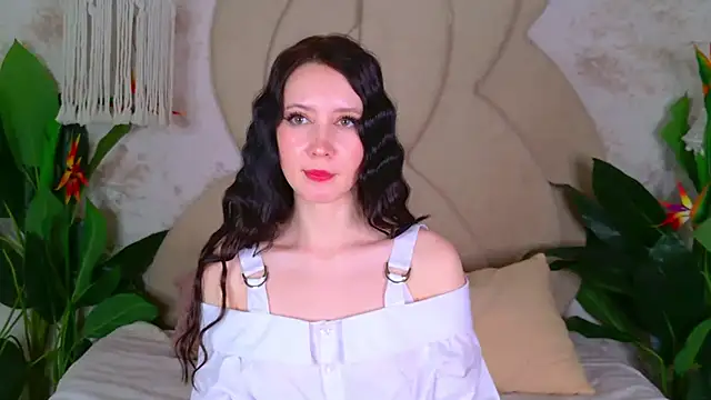 Snapshot of GraceMartinos chatting on 3, 10, 2025 GraceMartinos online show from 3, 10, 2025