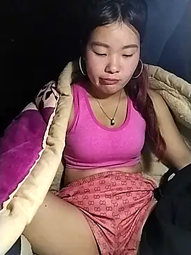 lylylove online show from 18, 1, 2026