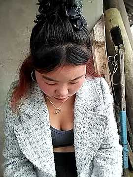 lylylove online show from 21, 3, 2026