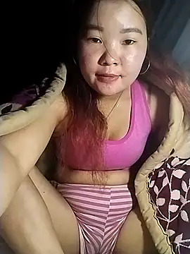 lylylove online show from 23, 3, 2026