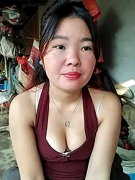 Snapshot of lylylove chatting on 2, 7, 2026 lylylove online show from 2, 7, 2026