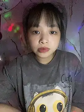 Snapshot of candy___123 chatting on 16, 10, 2025 candy   123 online show from 16, 10, 2025
