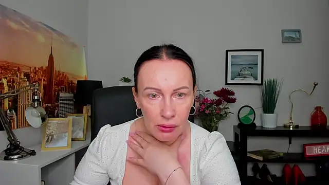 Snapshot of Velvet_Jasmine chatting on 11, 9, 2025 Velvet Jasmine online show from 11, 9, 2025