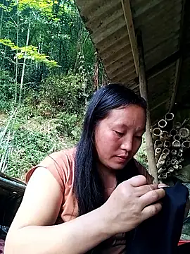 miss-su online show from 27, 3, 2026