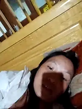 miss-su online show from 18, 4, 2026