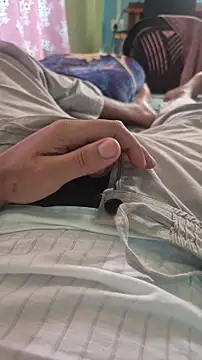 Snapshot of yourdesire069 chatting on 15, 4, 2026 yourdesire069 online show from 15, 4, 2026