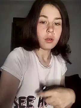 Snapshot of ToryTayler chatting on 4, 5, 2026 ToryTayler online show from 4, 5, 2026