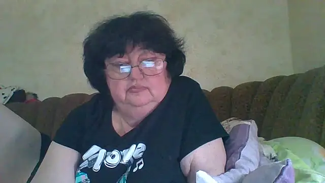 MilaSky5303 online show from 11, 11, 2025