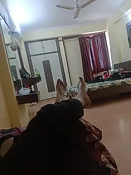 Snapshot of indianshycouple chatting on 10, 5, 2026 indianshycouple online show from 10, 5, 2026