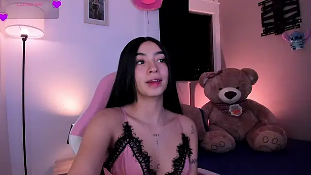 Snapshot of EmystarX chatting on 2, 4, 2026 EmystarX online show from 2, 4, 2026