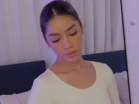 Snapshot of sophie_wallton chatting on 3, 12, 2025 sophie wallton online show from 3, 12, 2025