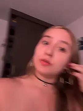 MoraInFire online show from 16, 4, 2026