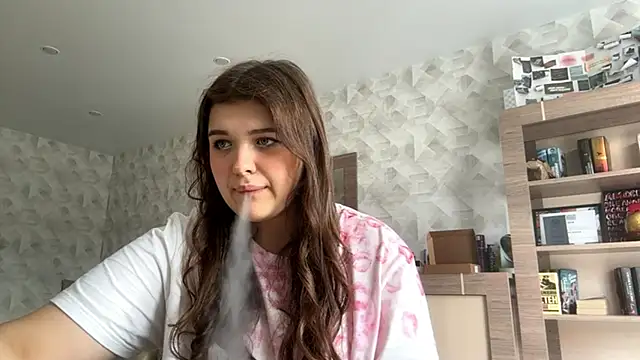 CarylWeatherholtz online show from 17, 9, 2025