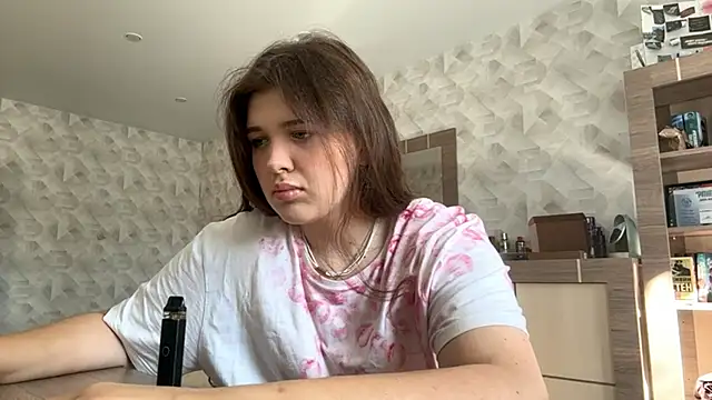 CarylWeatherholtz online show from 22, 9, 2025