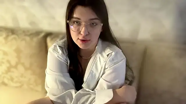 CarylWeatherholtz online show from 9, 10, 2025