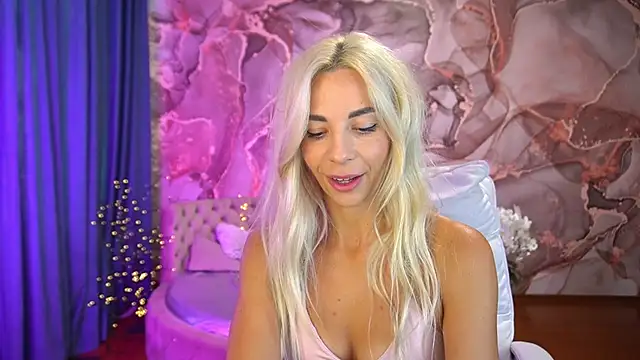 BellaRayyy online show from 21, 9, 2025