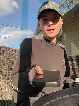 ittybittymeryssa online show from 4, 2, 2026