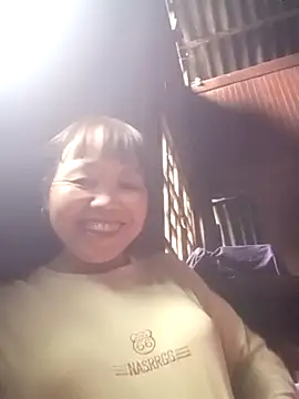  YooY  online show from 18, 11, 2025