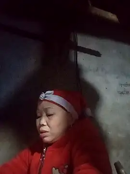  YooY  online show from 30, 11, 2025