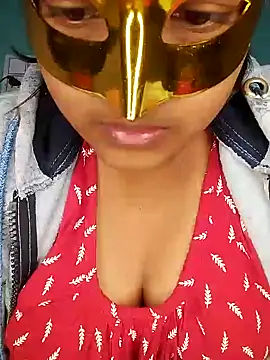 mimi87hoty online show from 15, 1, 2026