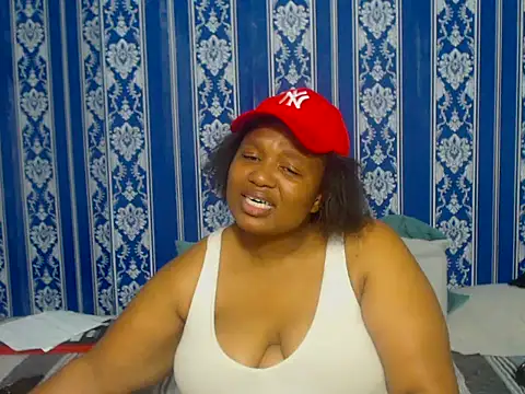 JUICEYLIPS333 online show from 8, 11, 2025