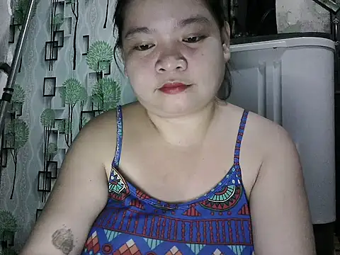 Snapshot of juicey_pussy chatting on 28, 9, 2025 juicey pussy online show from 28, 9, 2025