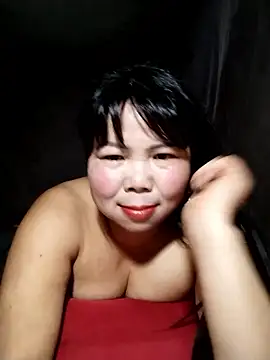 Snapshot of lusy-00 chatting on 10, 5, 2026 lusy-00 online show from 10, 5, 2026