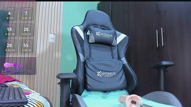 EvelynFoxx- online show from 1, 12, 2025