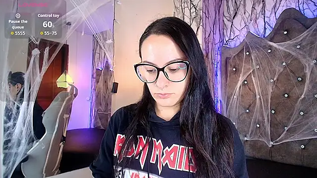 Snapshot of Zami_Escobar_of chatting on 27, 10, 2025 Zami Escobar of online show from 27, 10, 2025