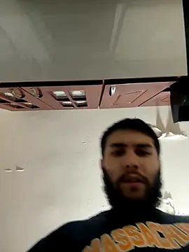 Snapshot of Diicaprio69 chatting on 25, 9, 2025 Diicaprio69 online show from 25, 9, 2025