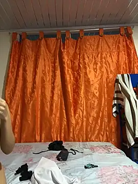 Nezuko-uWux online show from 31, 10, 2025