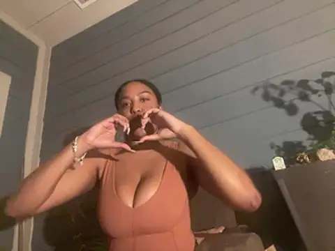 princesslivv online show from 25, 7, 2026