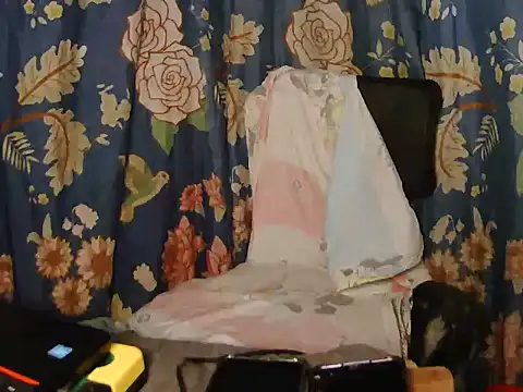 sweet candiceee online show from 10, 2, 2026