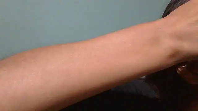 Snapshot of Pocahontas_tw chatting on 21, 11, 2025 Pocahontas tw online show from 21, 11, 2025