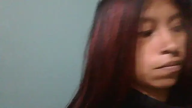 Snapshot of Pocahontas_tw chatting on 27, 11, 2025 Pocahontas tw online show from 27, 11, 2025