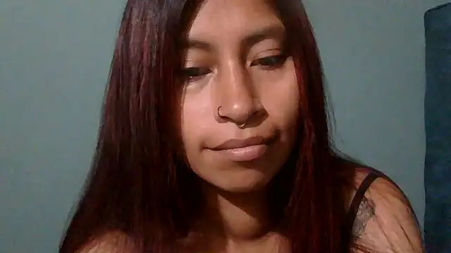 Snapshot of Pocahontas_tw chatting on 29, 11, 2025 Pocahontas tw online show from 29, 11, 2025