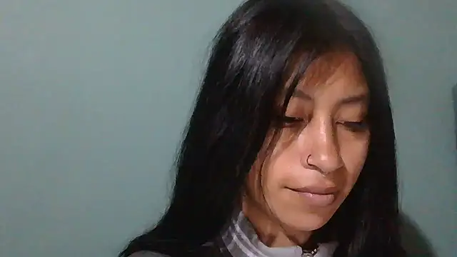 Snapshot of Pocahontas_tw chatting on 4, 12, 2025 Pocahontas tw online show from 4, 12, 2025