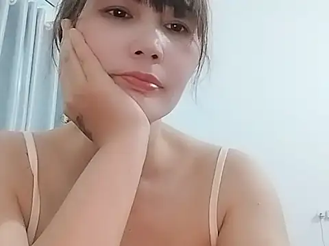 Snapshot of Siglemom_sexy chatting on 25, 4, 2026 Siglemom sexy online show from 25, 4, 2026