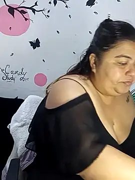 Snapshot of curvy_diva_ chatting on 25, 9, 2025 curvy diva online show from 25, 9, 2025