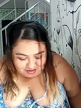 Snapshot of curvy_diva_ chatting on 29, 9, 2025 curvy diva online show from 29, 9, 2025