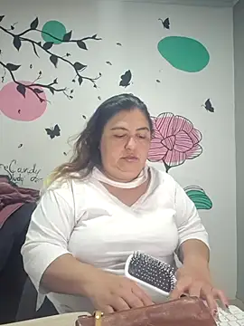 Snapshot of curvy_diva_ chatting on 2, 10, 2025 curvy diva online show from 2, 10, 2025