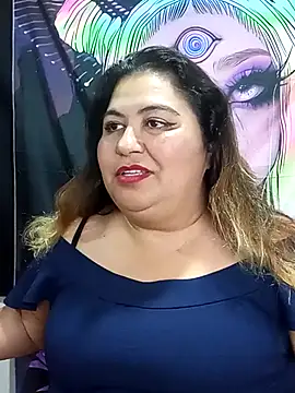 Snapshot of curvy_diva_ chatting on 18, 10, 2025 curvy diva online show from 18, 10, 2025