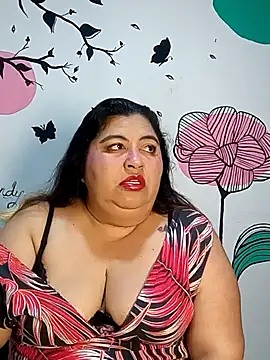 Snapshot of curvy_diva_ chatting on 25, 10, 2025 curvy diva online show from 25, 10, 2025