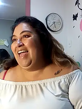 Snapshot of curvy_diva_ chatting on 9, 11, 2025 curvy diva online show from 9, 11, 2025