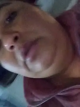 Snapshot of curvy_diva_ chatting on 20, 11, 2025 curvy diva online show from 20, 11, 2025