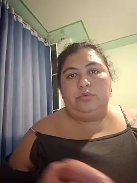 Snapshot of curvy_diva_ chatting on 30, 11, 2025 curvy diva online show from 30, 11, 2025